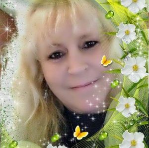 Meet your Posher, Denise